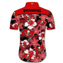 Load image into Gallery viewer, Tampa Bay Buccaneers Hawaiian 3D Shirt Tropical Flower Short Sleeve Slim Fit Body
